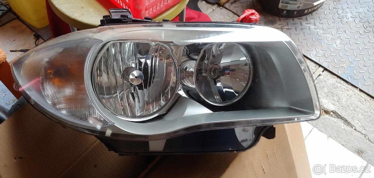 BMW 120D světlo halogen e82 e87