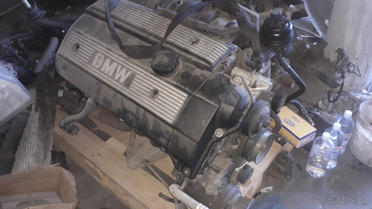 Bmw 520i Motor 110kw jednovanos e36 e39