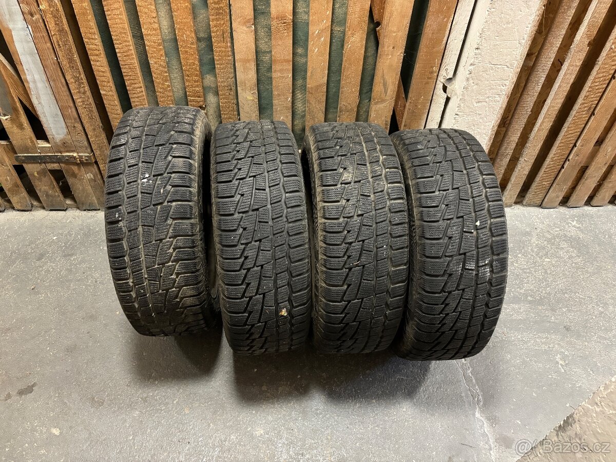 Zimní pneu 205/55 R16 94T CORDIANT Winter Drive 7mm