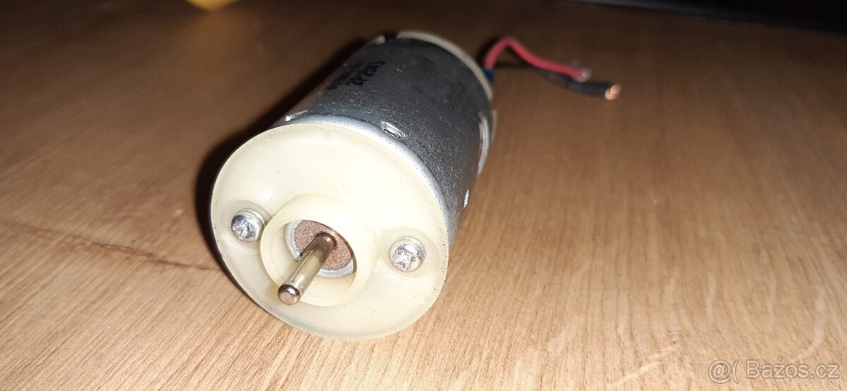 Prodám DC elektromotor