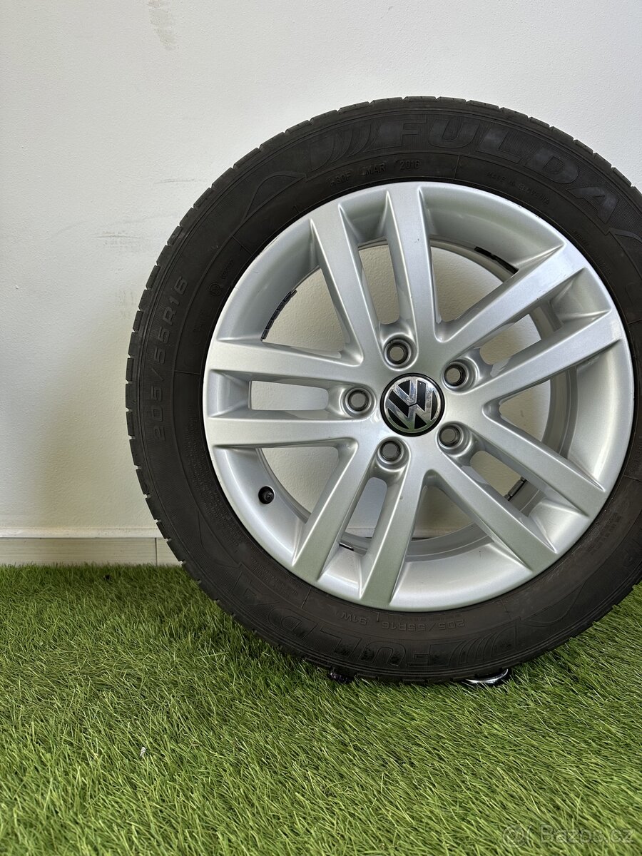 Alu kola 5x112 r16 s letním pneu (touran)