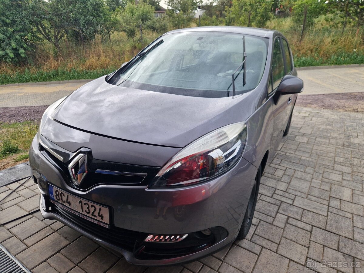 Renault Grand Scenic 1.5 dci 81 kw, 7. míst, 2014