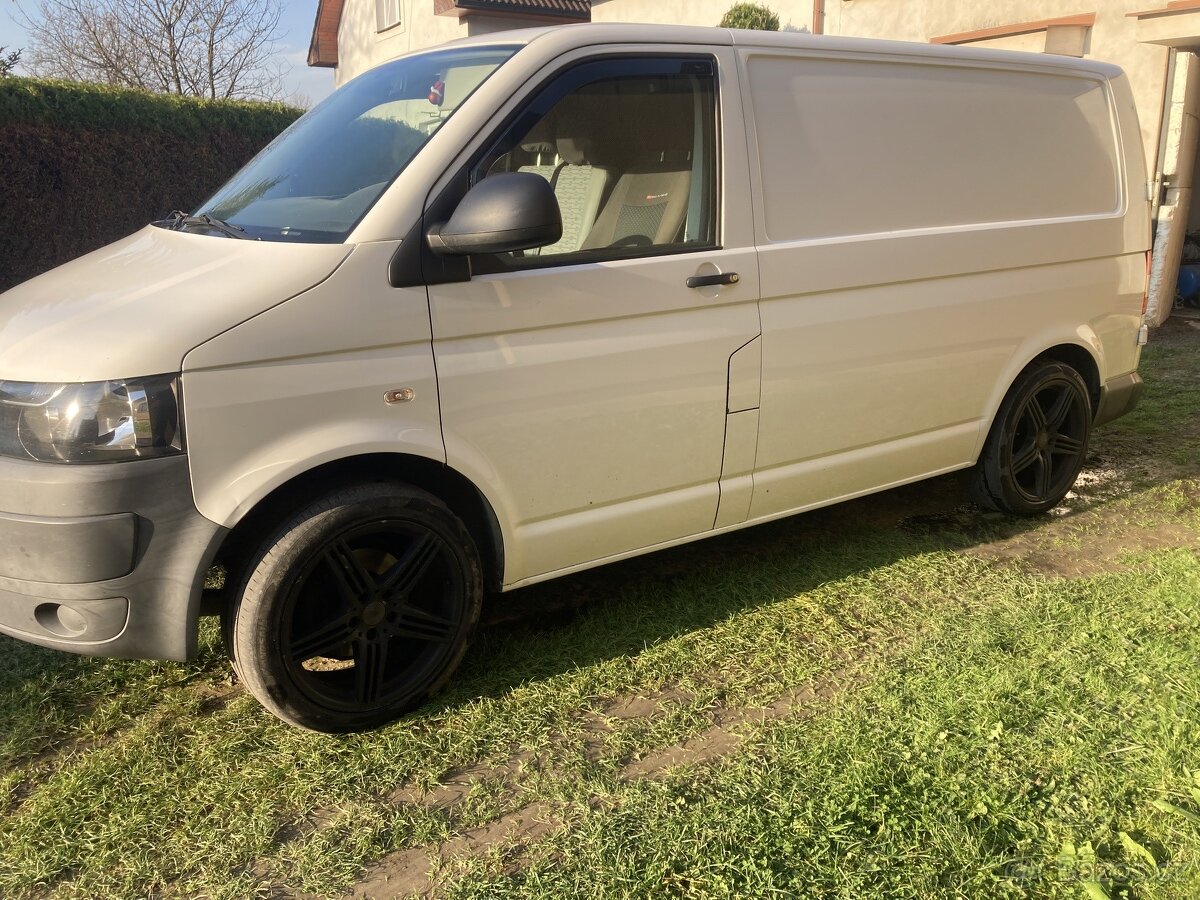 Volkswagen t5 2.0tdi 2012