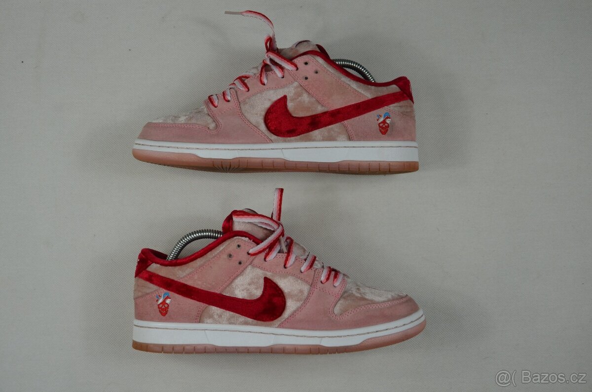 Nike SB Dunk Low Pro Low QS StrangeLove vel. EUR 41 / 26CM /