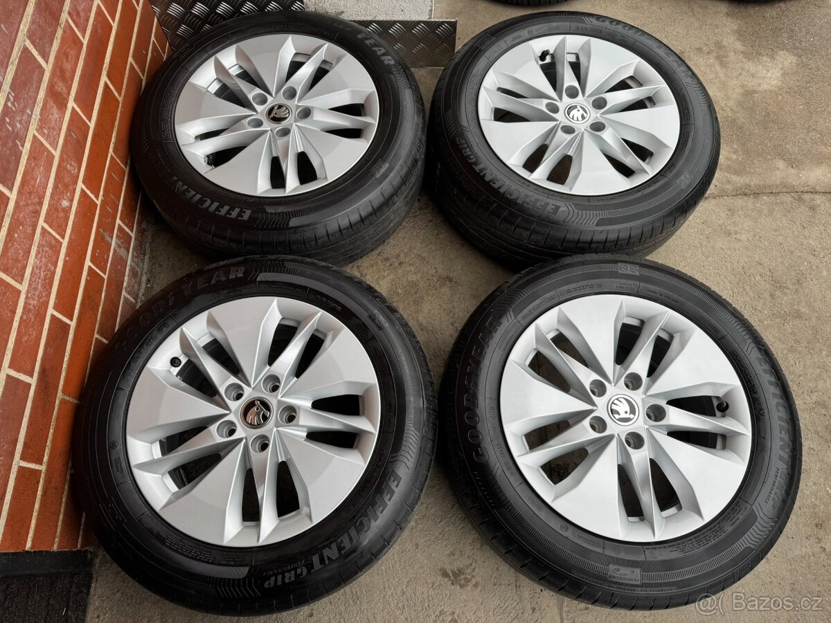 Alu 16" 5x112 , škoda " TWISTER " O4 letní 80%, TOP