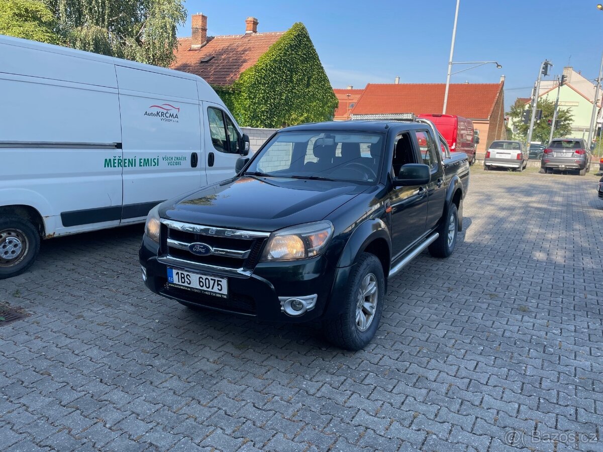 Ford Ranger 2,5 TDCI -105 kW   Rok výroby:10.2011