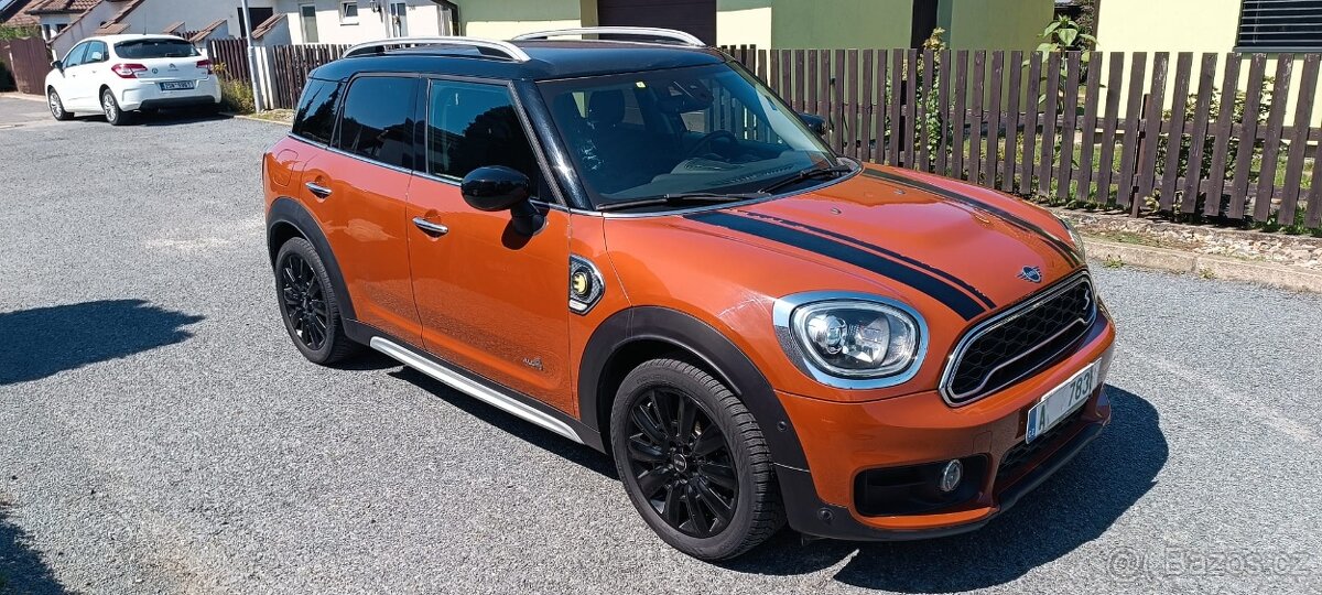 Prodám Mini Cooper S Countryman hybrid 1.5,4x4