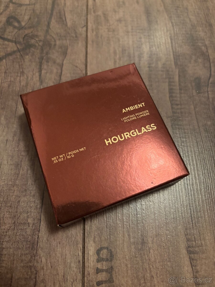 Hourglass Ambient pudr