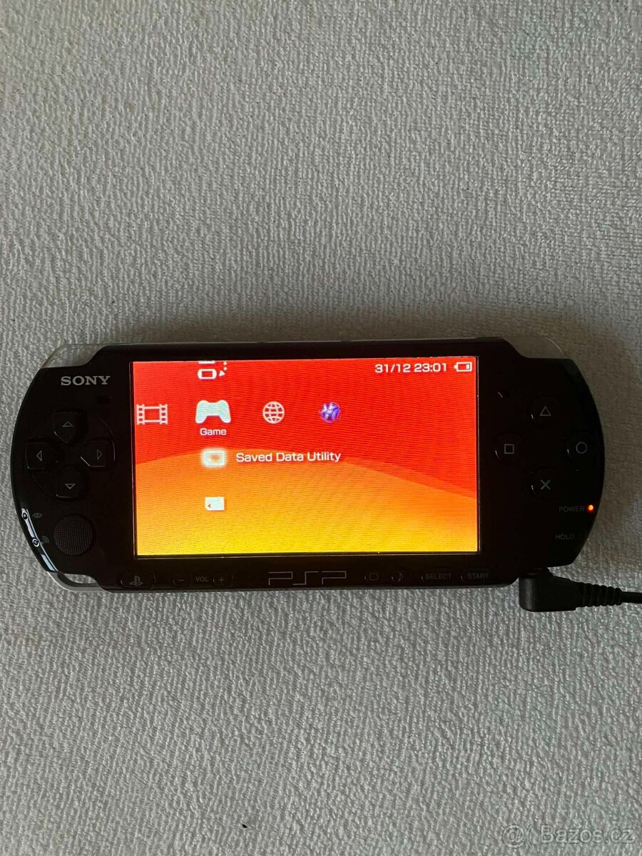 PSP 3000 černá