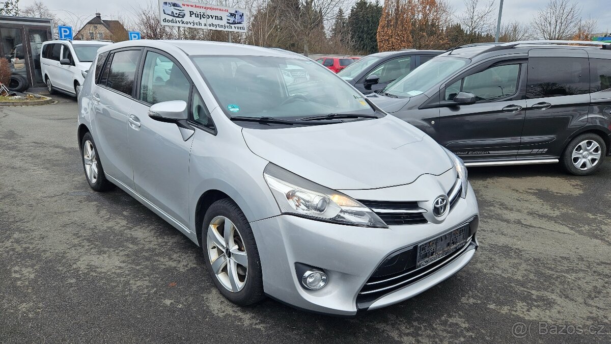 Toyota Verso 2,2D-4D