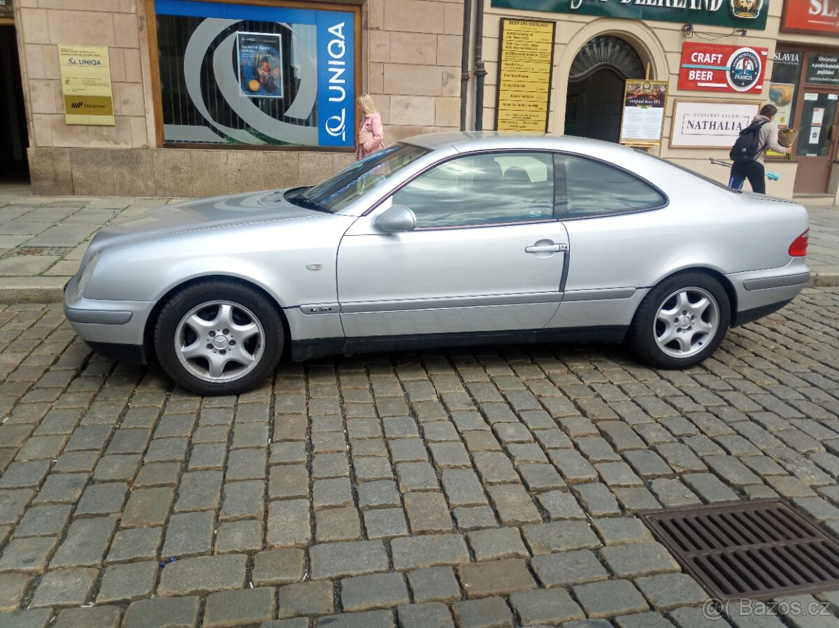 MERCEDES CLK PERFEKTNÍ STAV