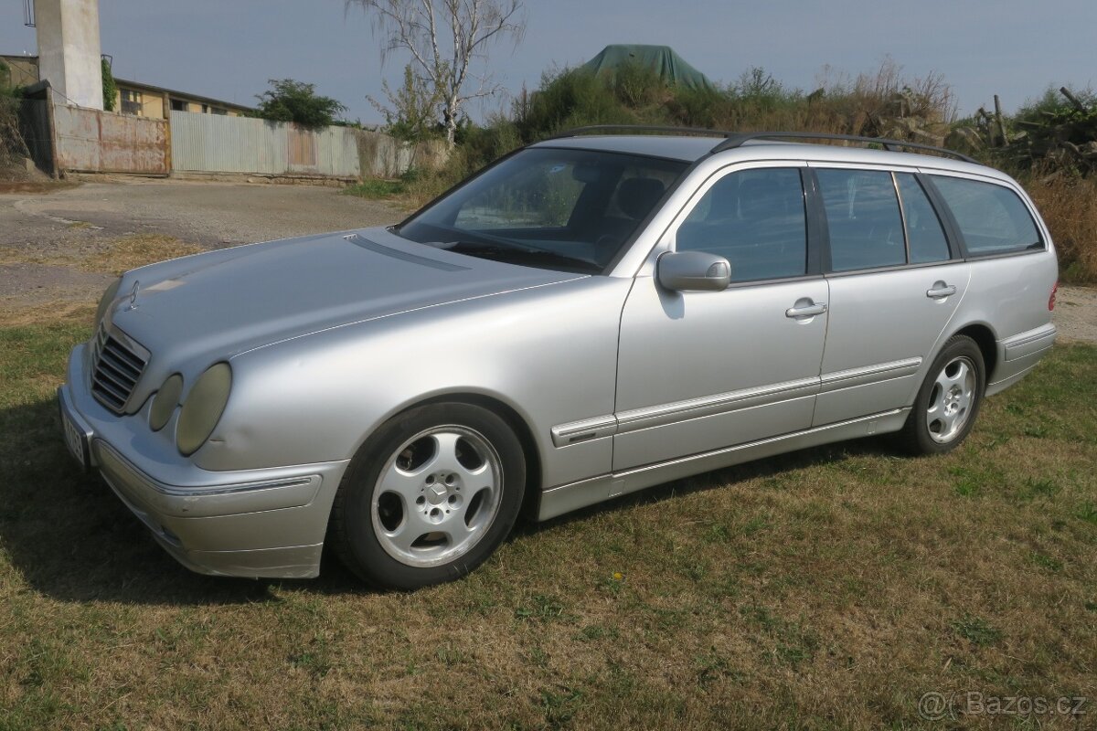 MERCEDES BENZ E 320 CDi AVANTGARDE, BEZ RZI