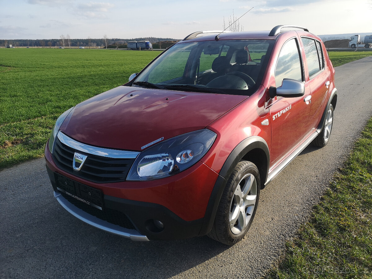 Dacia Sandero 1.6 Stepway, KLIMA, rok 2012