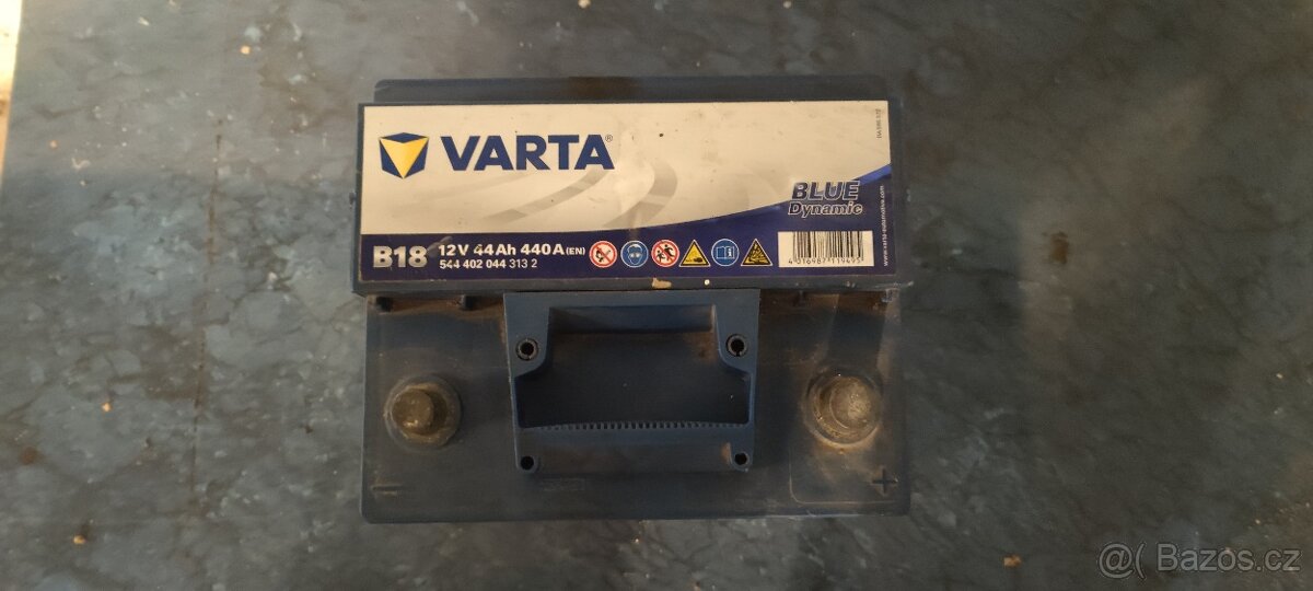 Autobaterie Varta  Blue Dynamic  44Ah