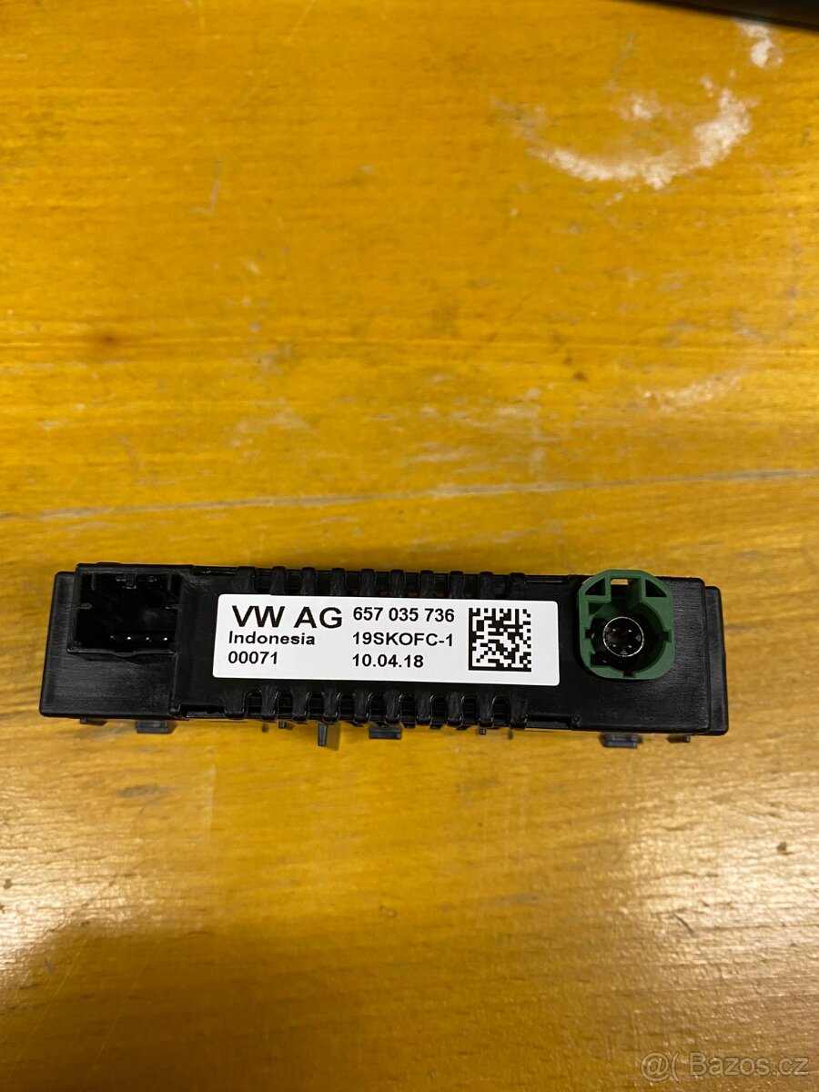 USB konektor Škoda, VW 657 035 736