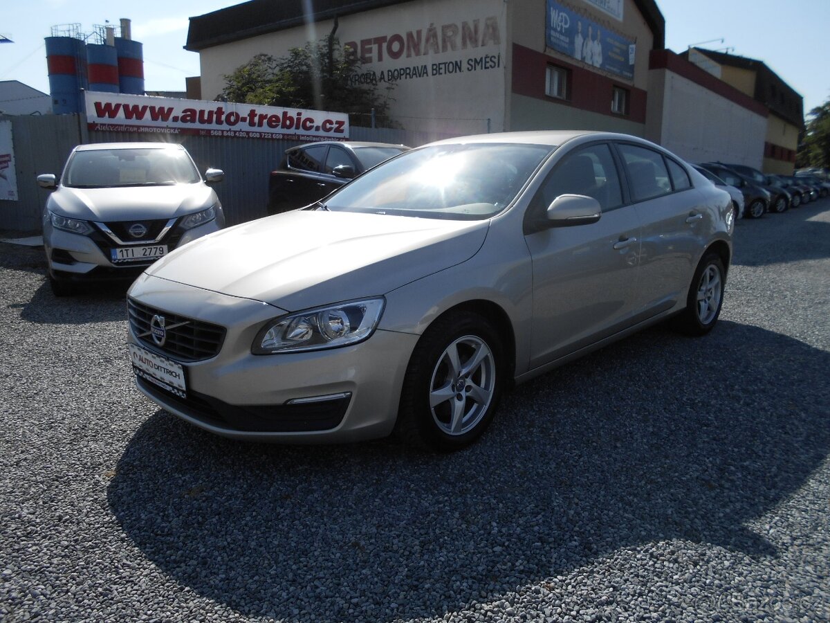 VOLVO S60 2,0D2 1.MAJITEL