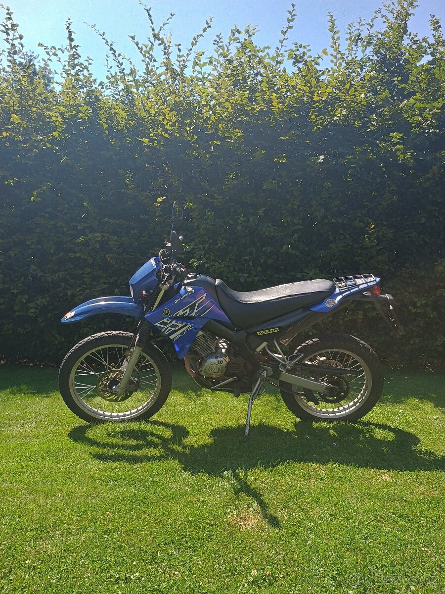 YAMAHA XT 125R