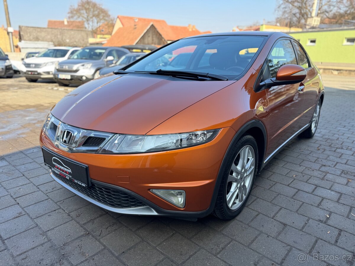 Honda Civic 1.8 i-VTEC – Unikátní stav, 1.majitel