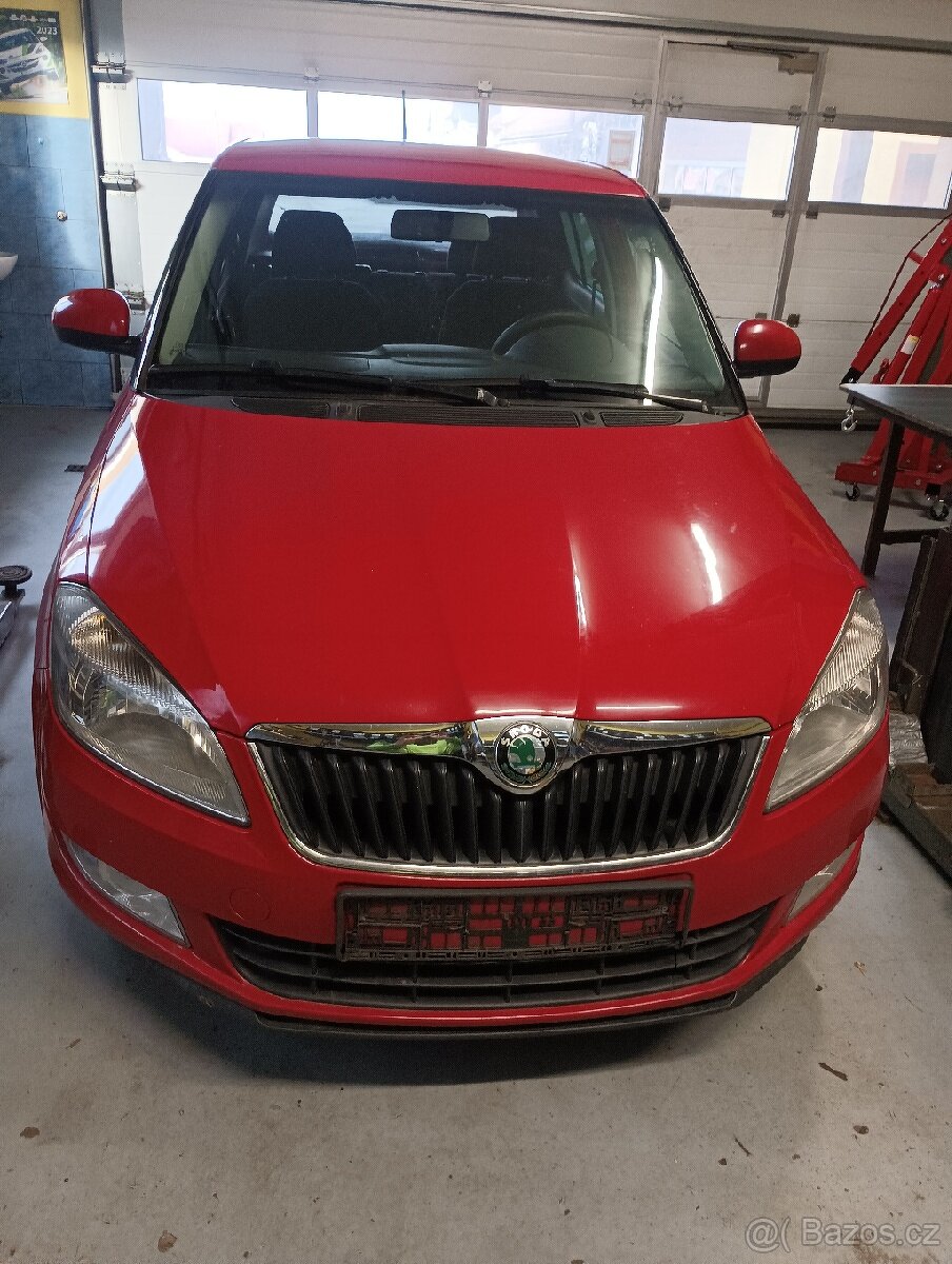 Náhradní díly ze Škoda fabia 2 5J, 1.2 HTP, 51kw, 2012