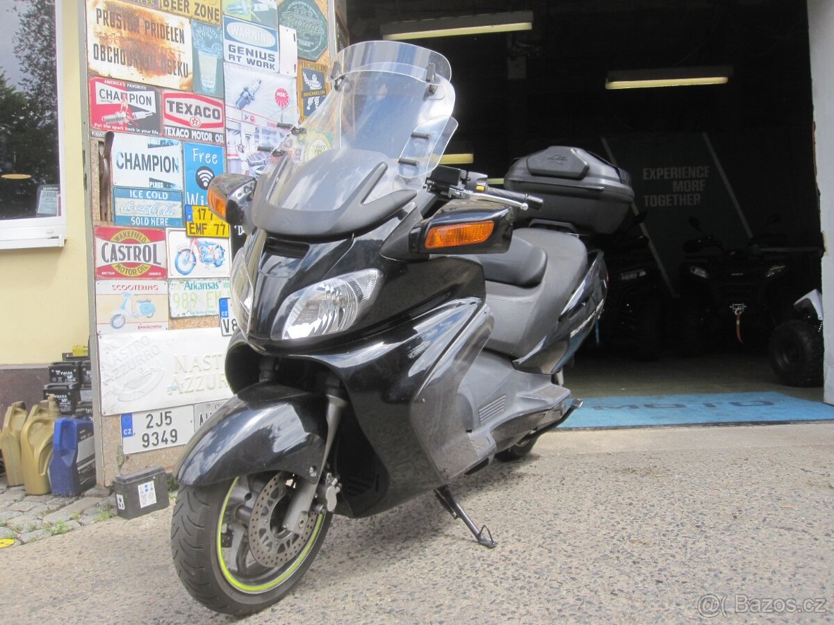 Suzuki Burgman 650