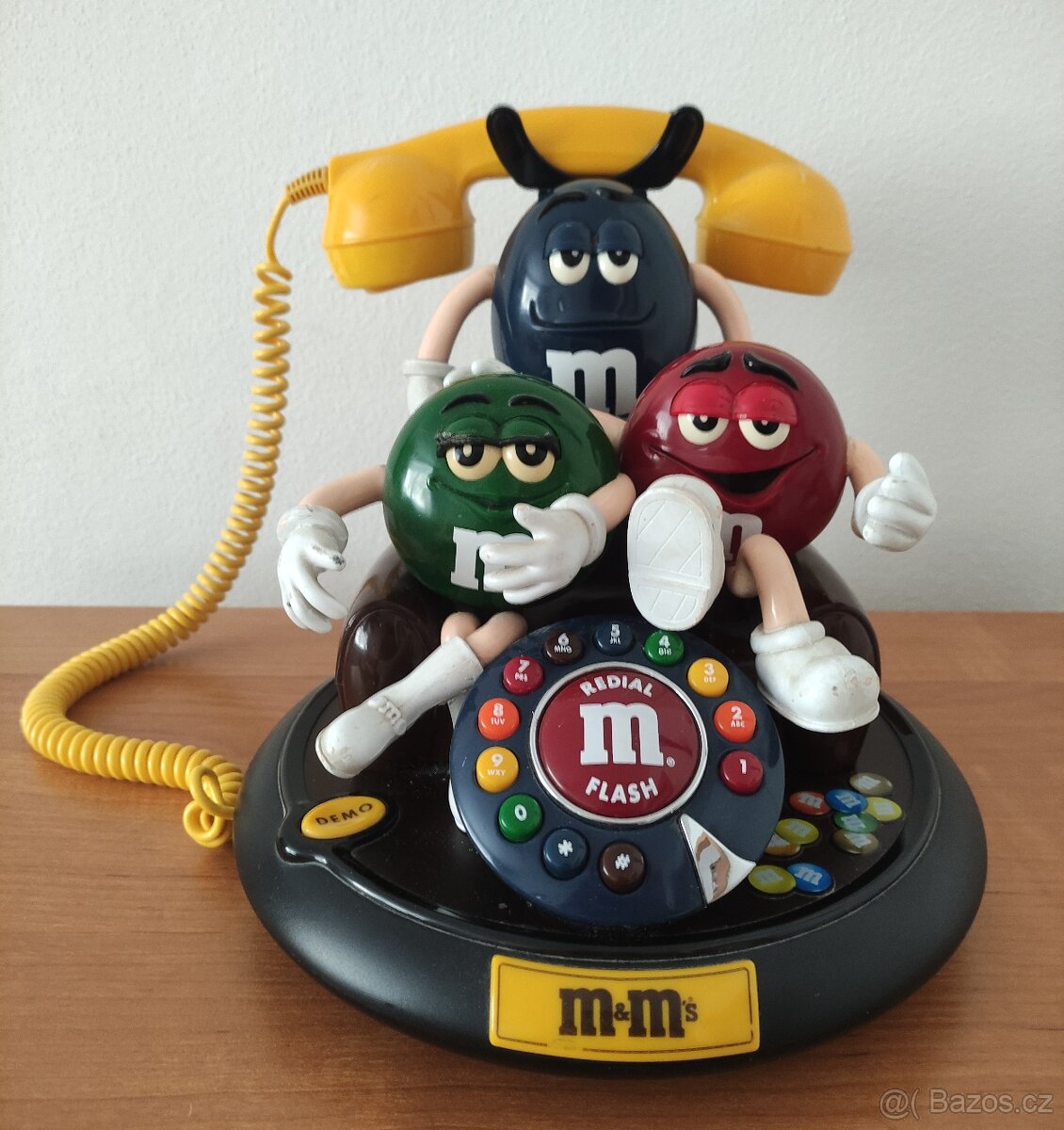 Retro telefon M&M´s