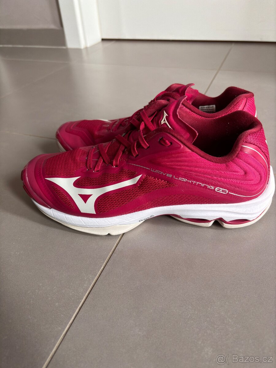 Dámské Mizuno Lightning Z6