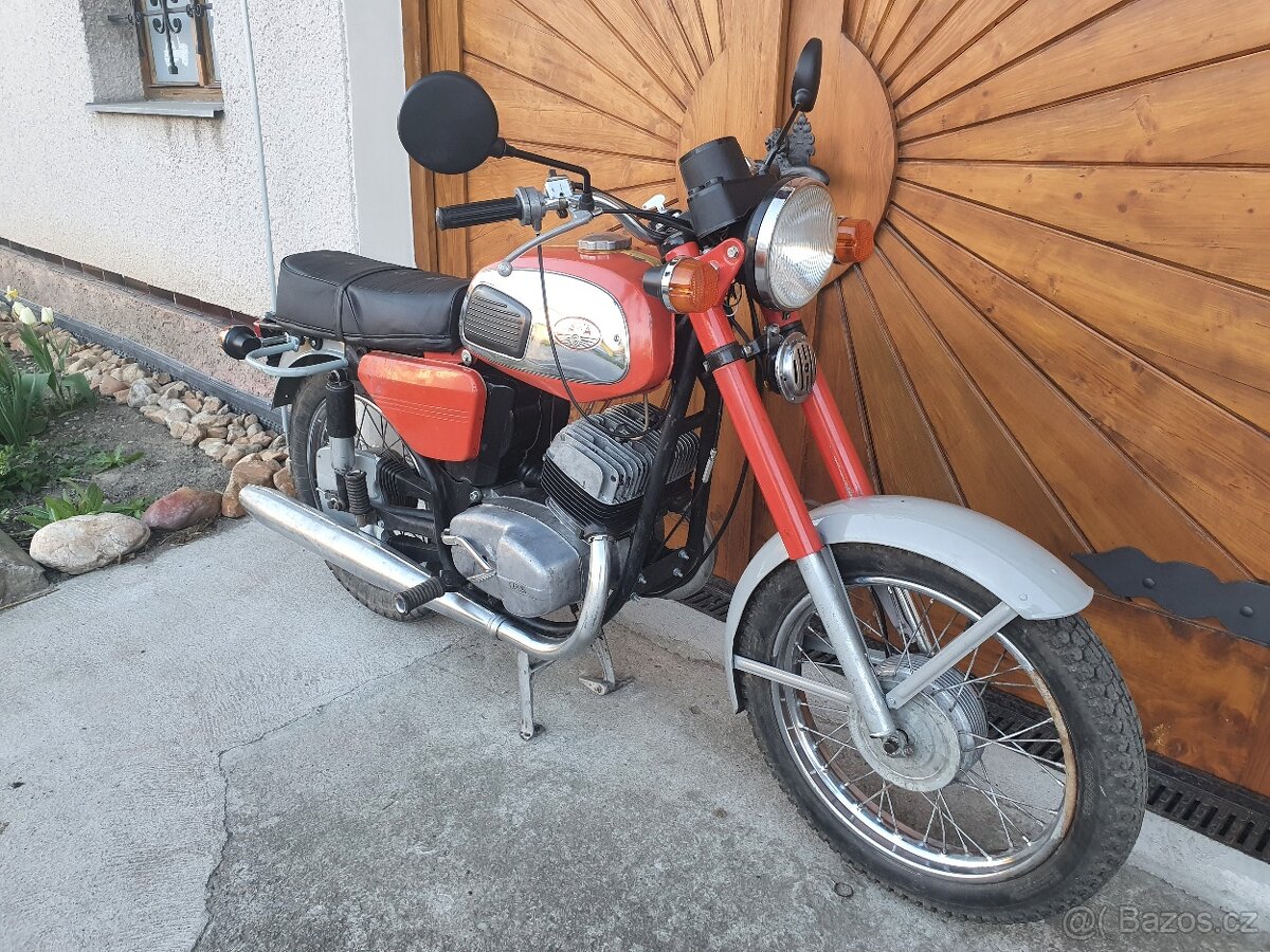 Jawa 350/634 r.v 1979 s doklady