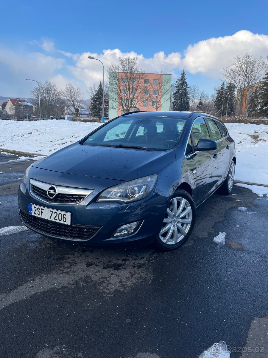 Opel Astra J 2.0 cdti