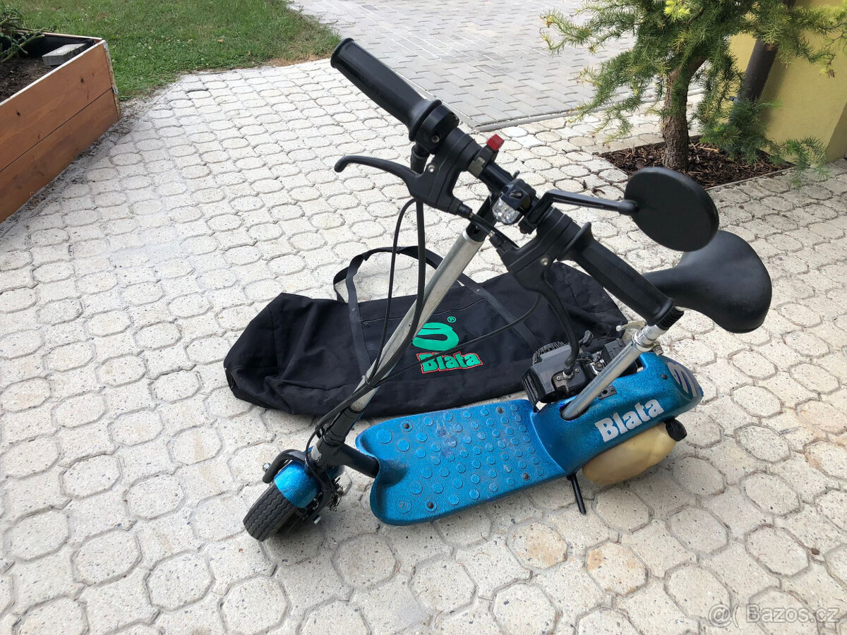 KOLOBĚŽKA BLATA SCOOTER