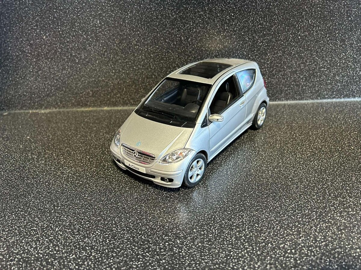 Mercedes Benz A W169 1:18