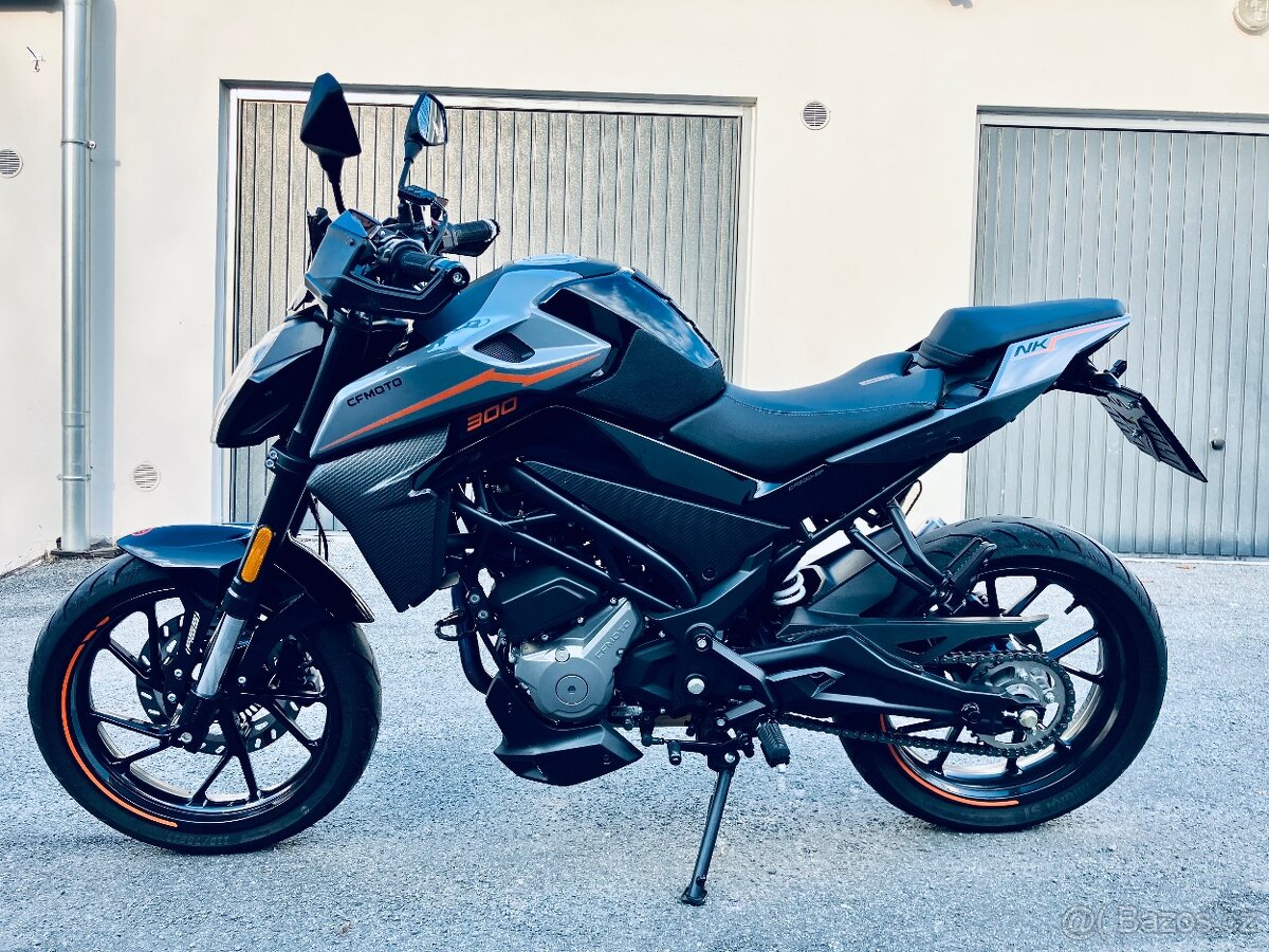 CF MOTO 300NK