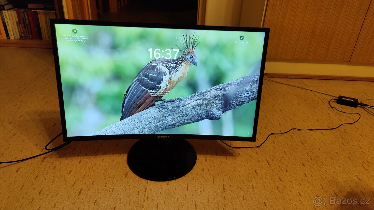 Samsung 27 monitor prohnuty