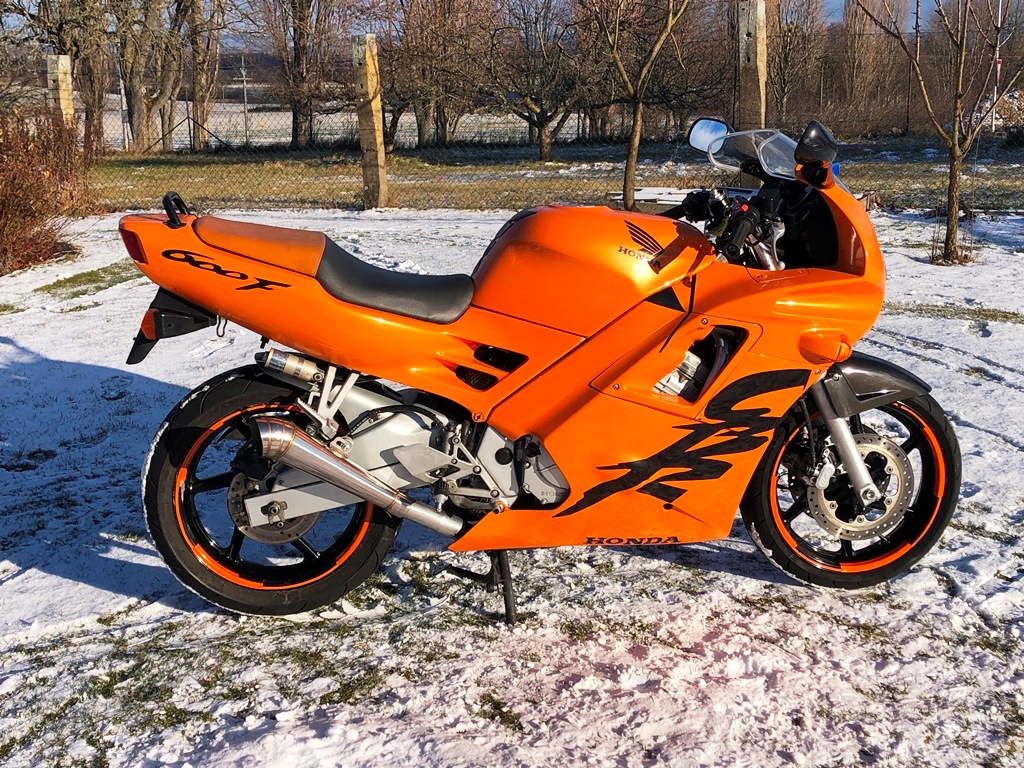 Honda CBR 600F, v TP 25kw, sk.A2, laděný výfuk