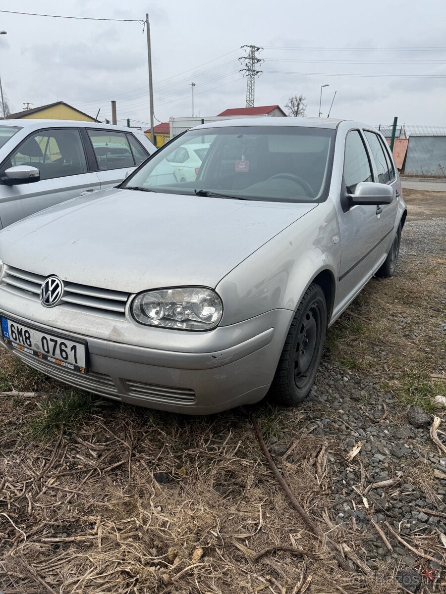 Prodám VW Golf 4, 1.6 TDI 77kW, r.v.4/2000 na ND