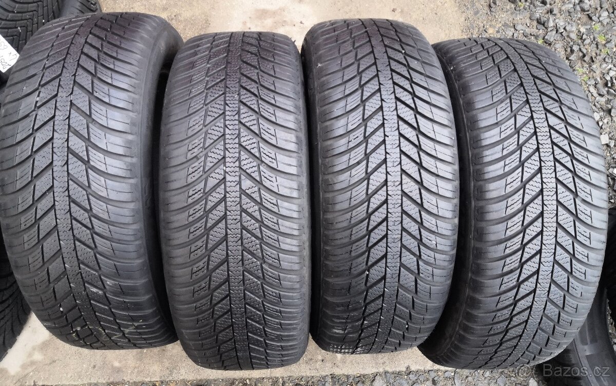 Zimní/Celoroční pneumatiky Nexen 205/55 R16 91H