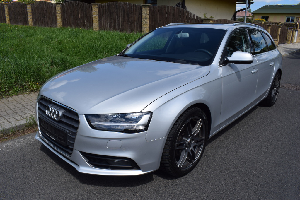 Audi A4 Avant 3.0TDI manuál, 150kW, záruka KM, FACELIFT