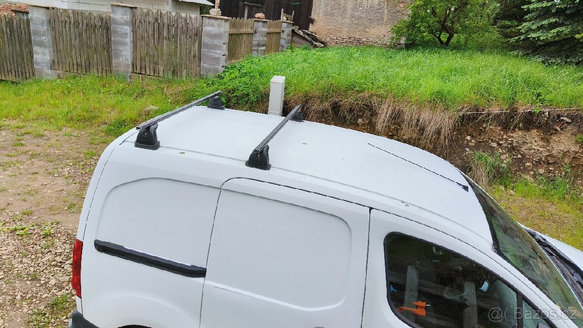 Střešní nosiče příčníky Thule pro Citroen Berlingo van