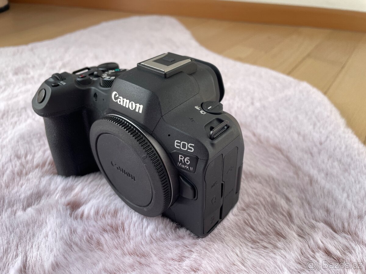 Canon R6II + 3 baterie