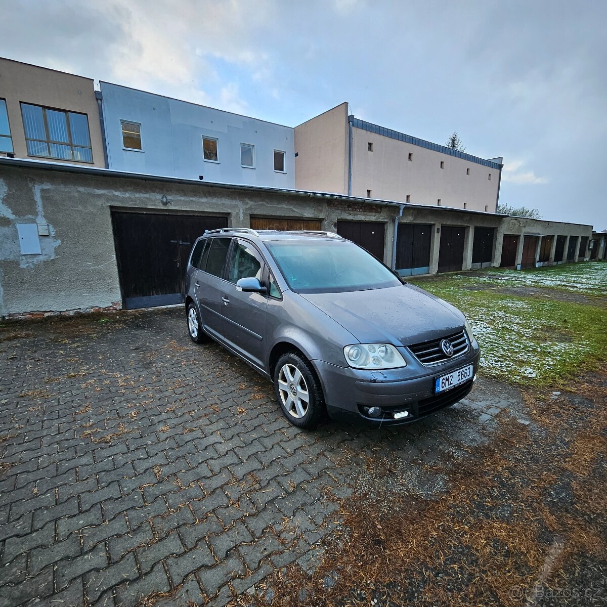 Volkswagen Touran 2.0 TDI 7 mist