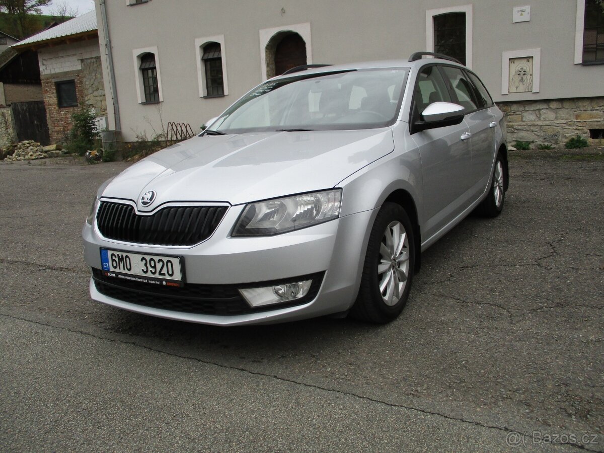 ŠKODA OCTAVIA III 2.0 TDi KOMBI -   Tažné zařízení