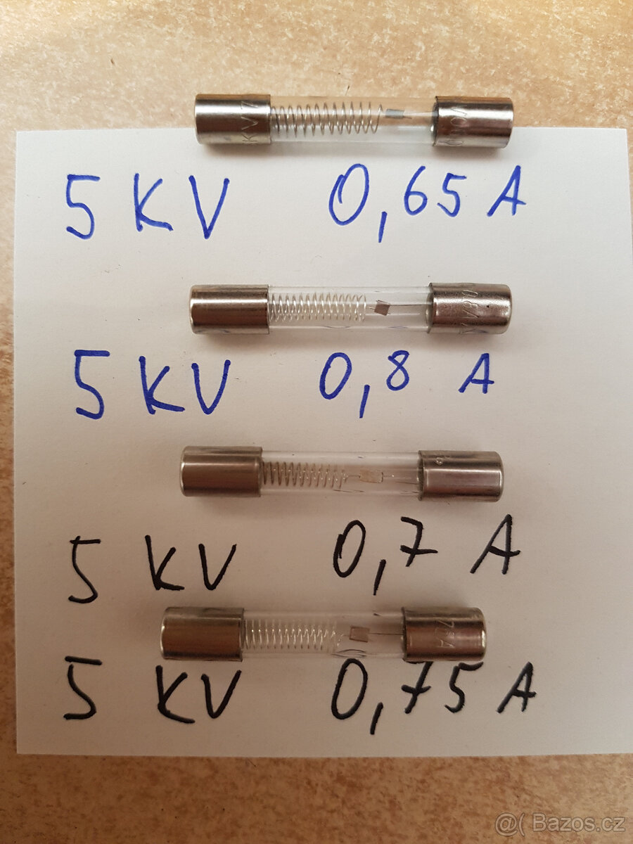 Pojistka 5KV/0,65A až 0,8A  k mikrovlnným troubám