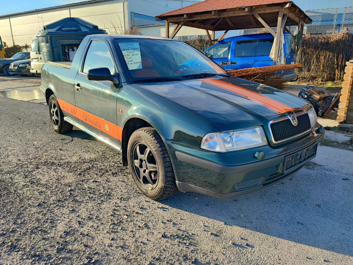 Skoda octavia pick up 1.9 TDI 66Kw 4x4 R.V 2000