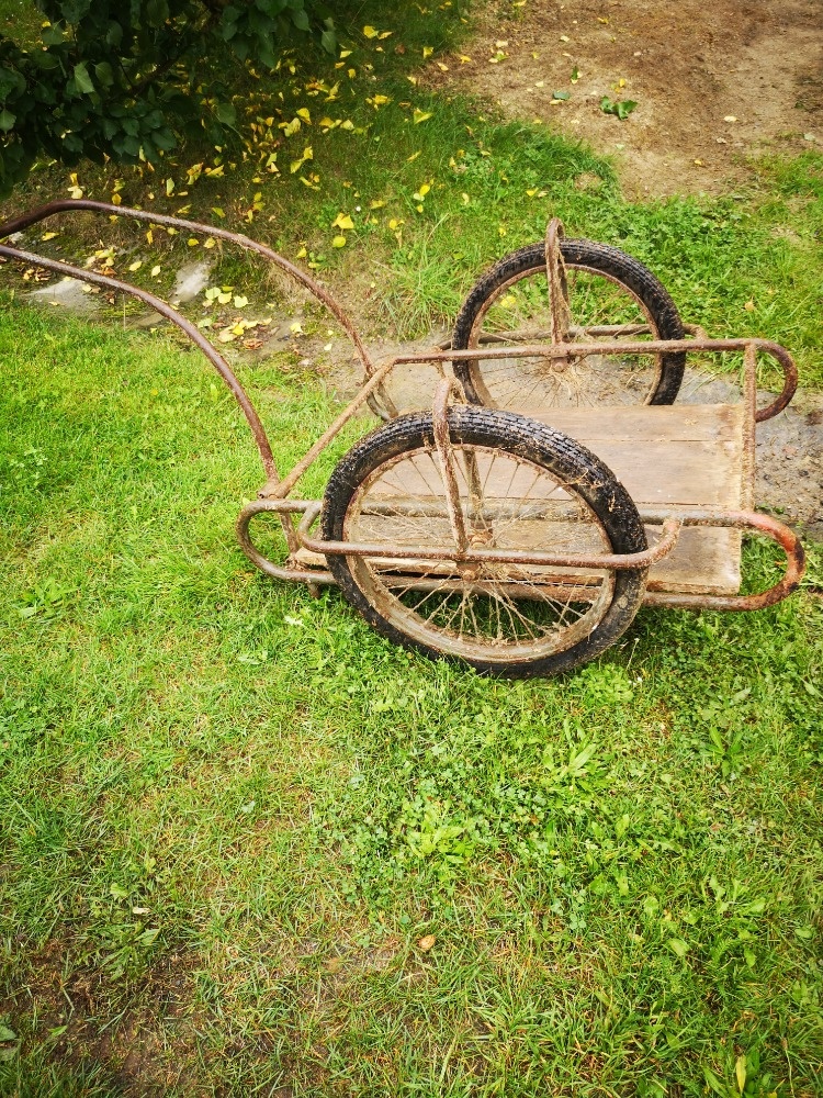 dvoukolový vozík