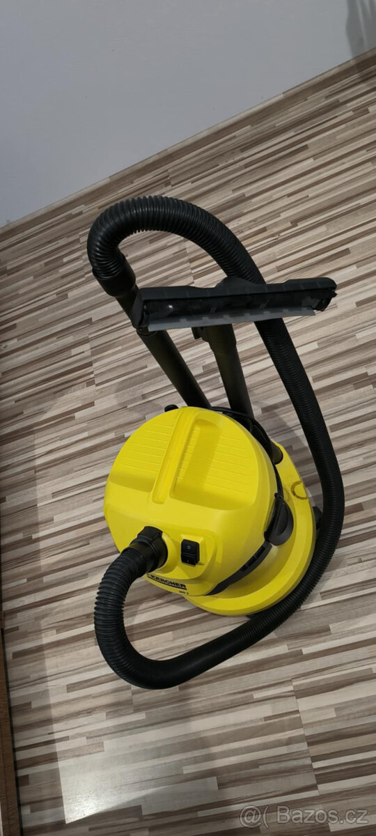 Vysavač Karcher WD2