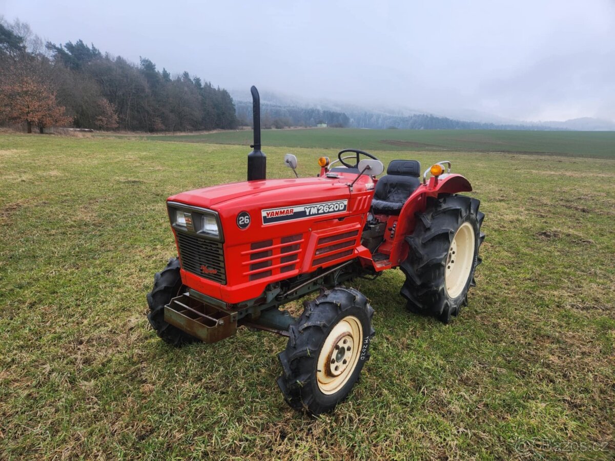 JAPONSKÝ MALOTRAKTOR YANMAR YM2620D 4x4