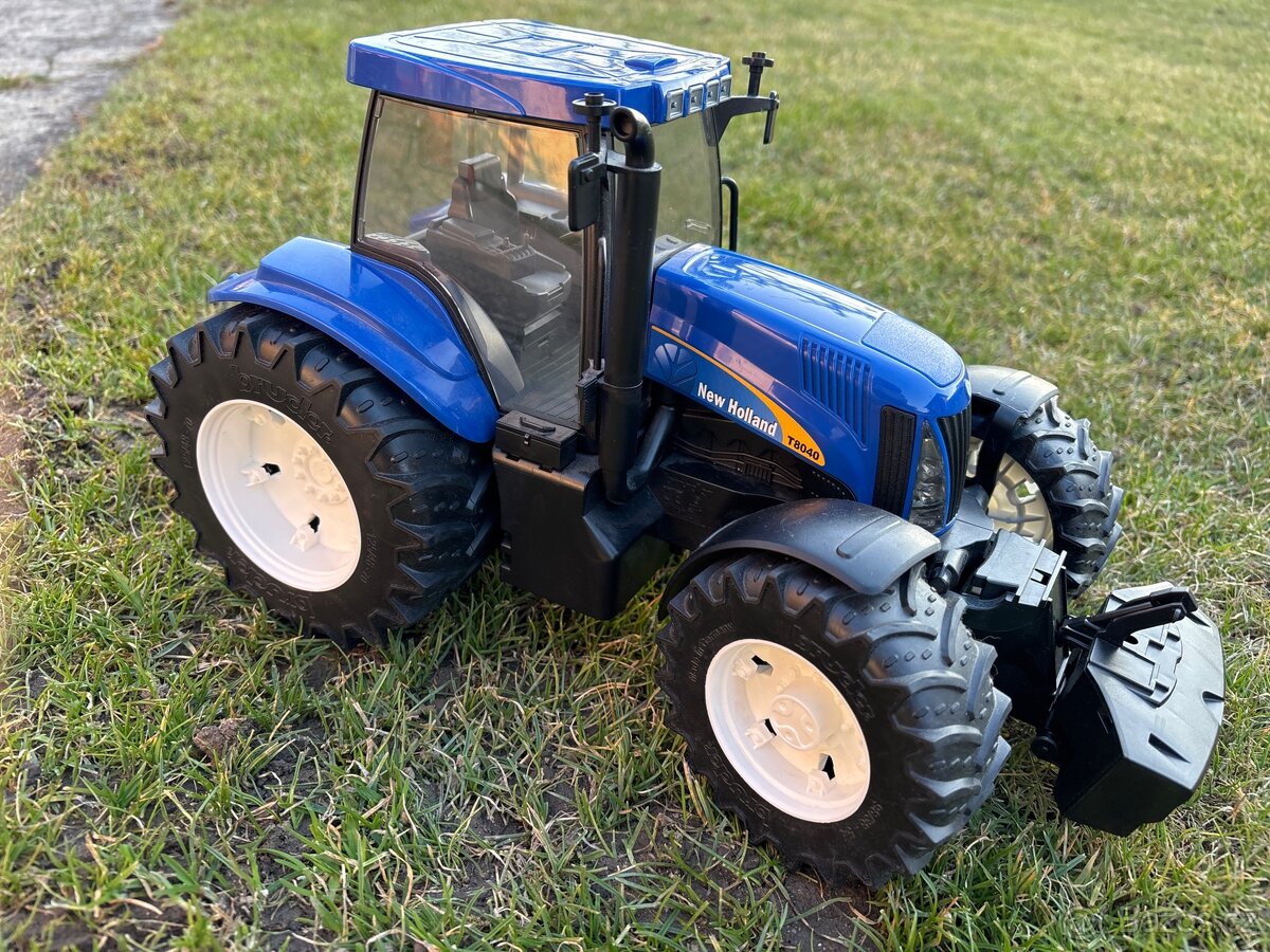 Bruder-New Holland T8040