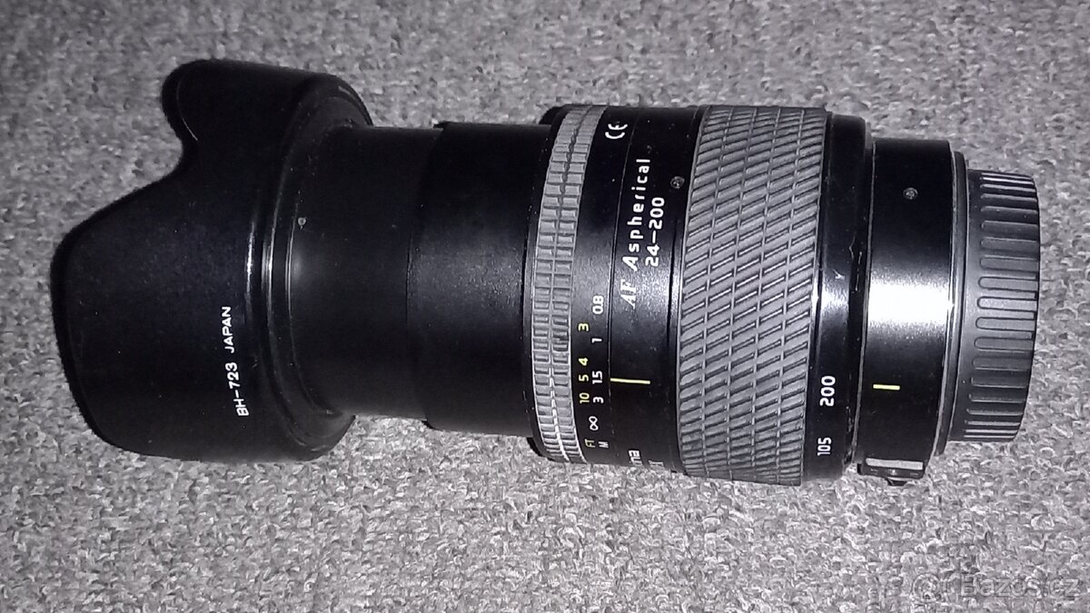 TOKINA AT-X 24-200 mm Aspherical
Pro Canon
f/3,5-5,6