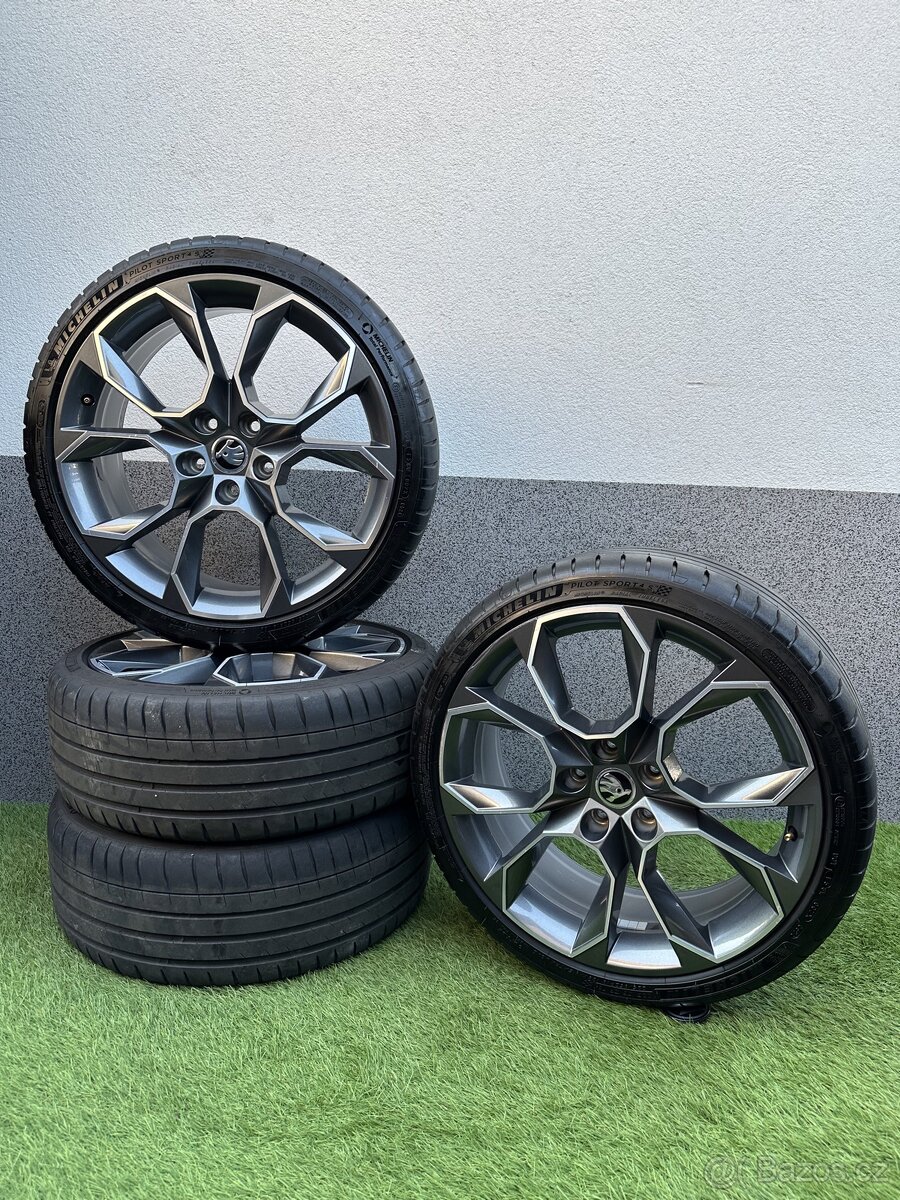 Alu kola 5x112 r19 s pneu (extreme)