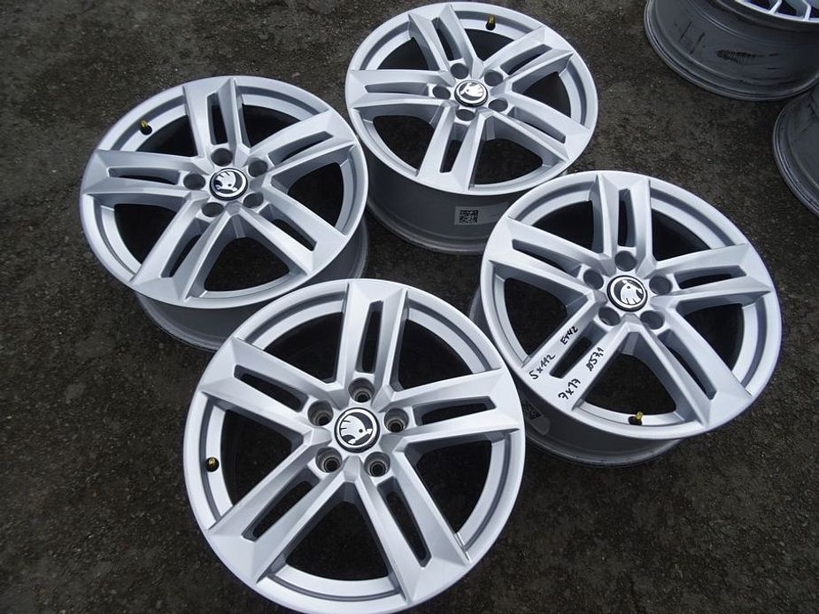 Alu disky originál Škoda, 17", 5x112, ET 42 , šířka 7J