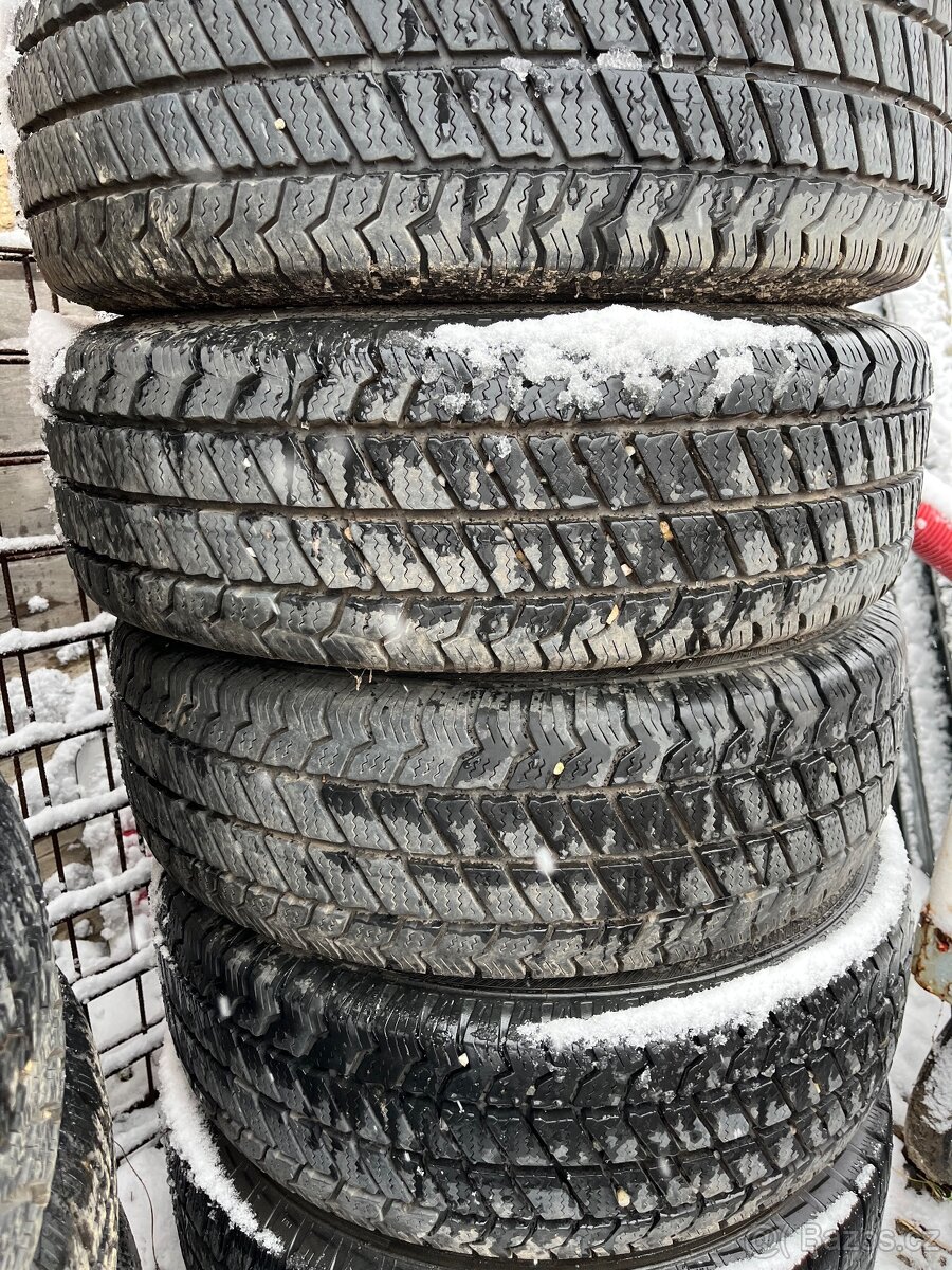 195/70r15C